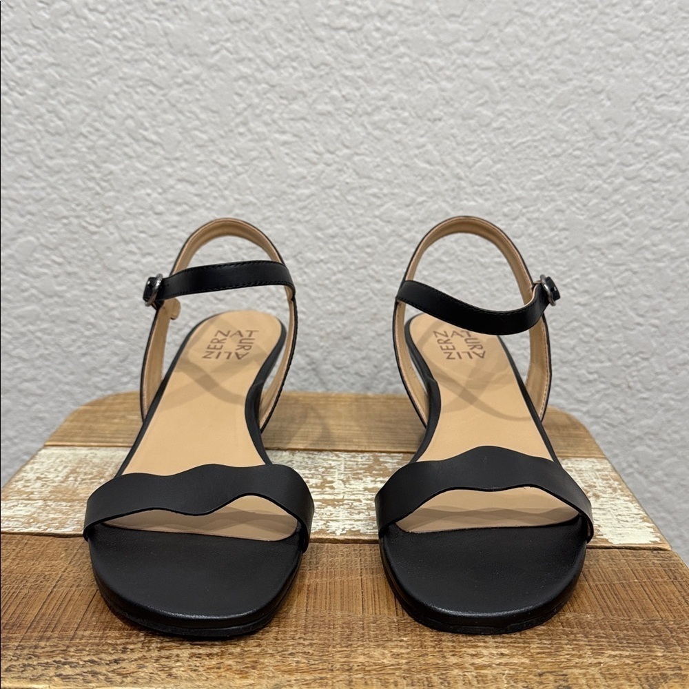 Naturalizer Lacey Black Leather Sandals Size 8 - Picture 3 of 7